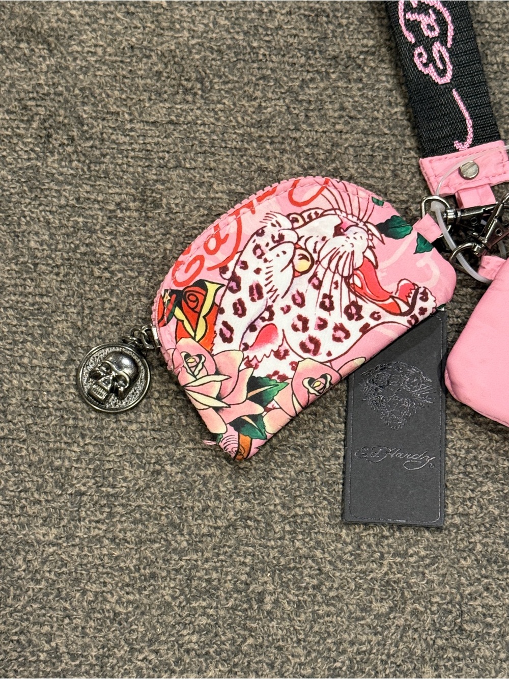 Ed Hardy Pink and Black Wristlet Keychain Set - Picture 2 of 10